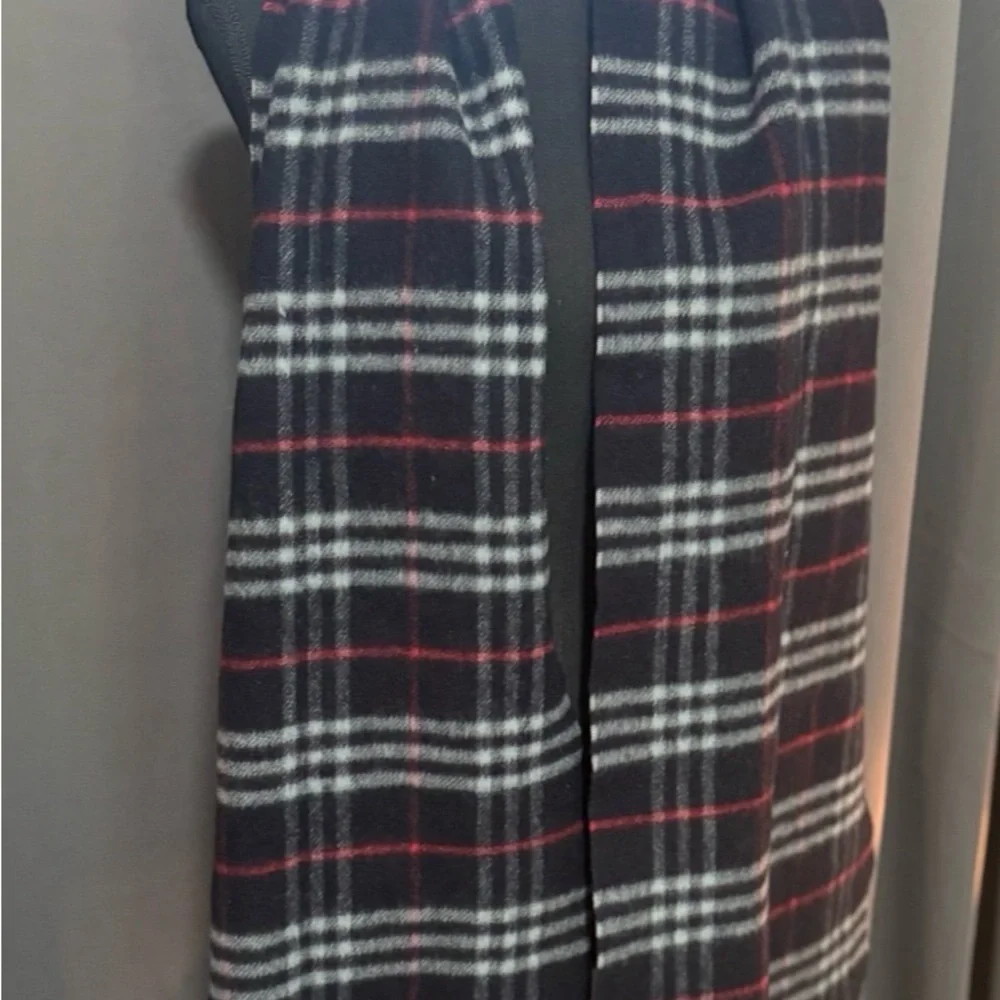 BUBERRYS vintage Scarf unisex navy blue